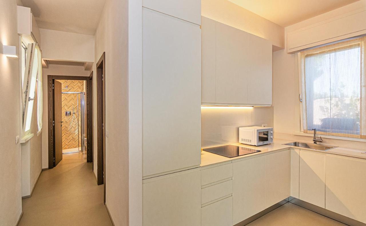 Sea Holidays Apartment 马里纳-迪-皮特拉桑塔 外观 照片