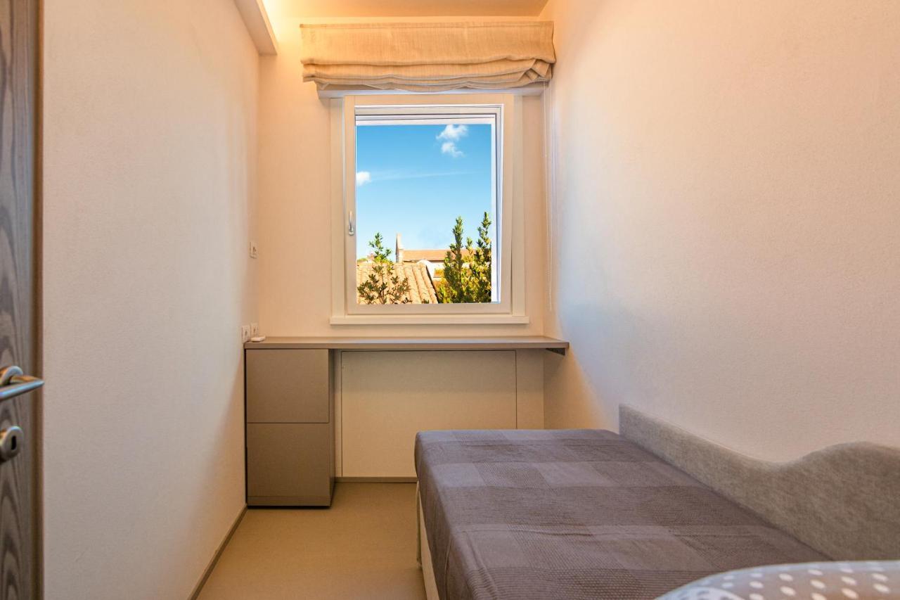 Sea Holidays Apartment 马里纳-迪-皮特拉桑塔 外观 照片